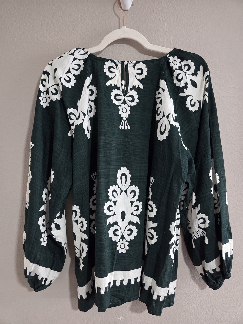NWT Umgee Boho Border Print Peasant Blouse Hunter Green White Large K1054 - Picture 4 of 8